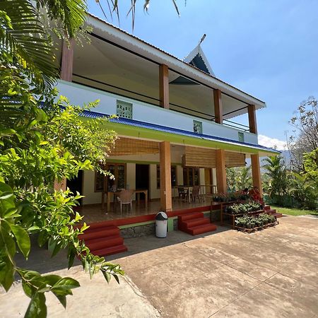 The Midway Jungle Resort Масинагуди Екстериор снимка