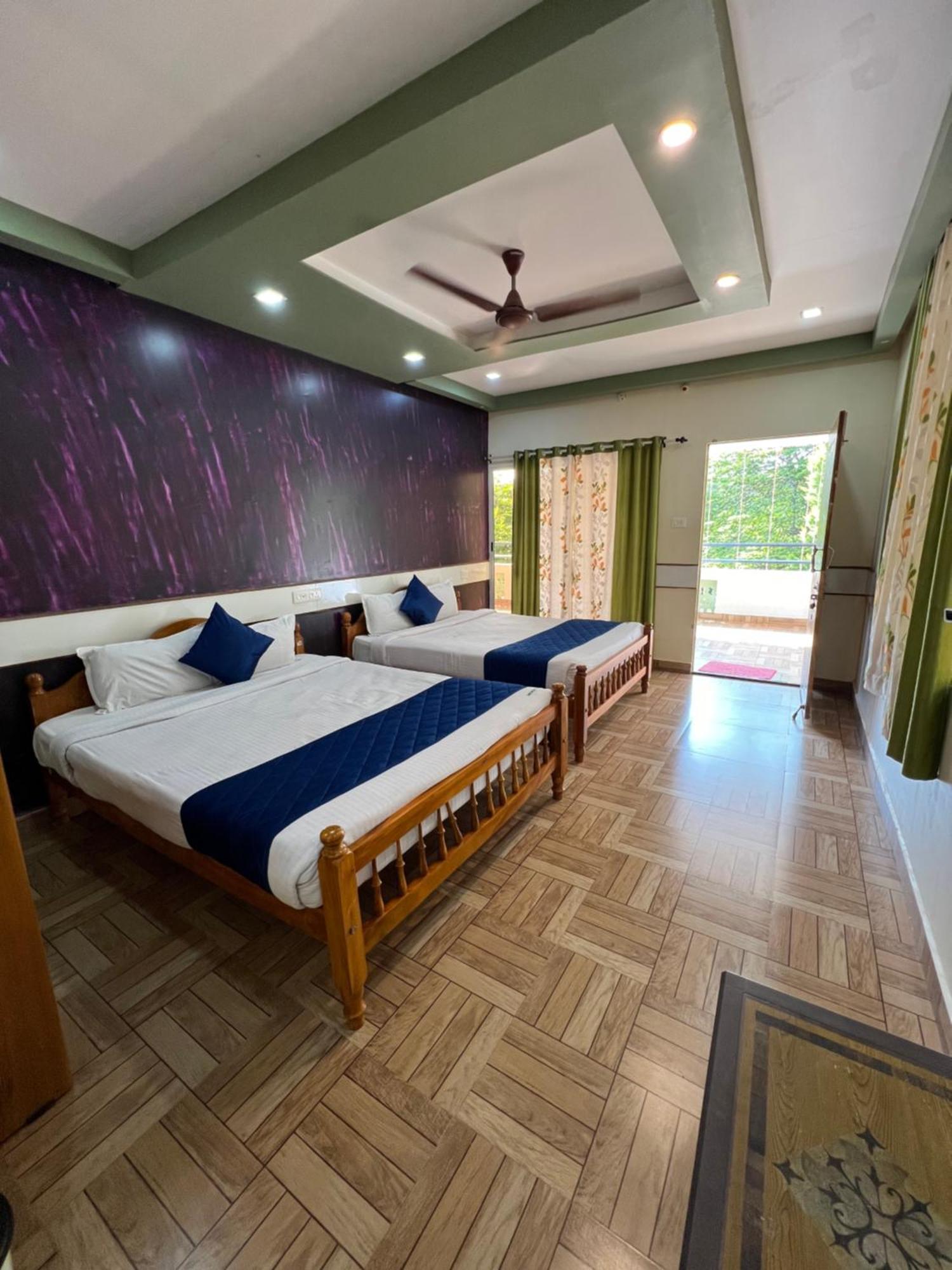 The Midway Jungle Resort Масинагуди Екстериор снимка