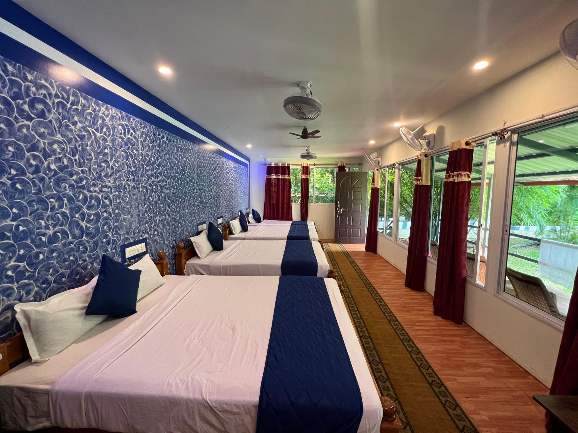 The Midway Jungle Resort Масинагуди Екстериор снимка