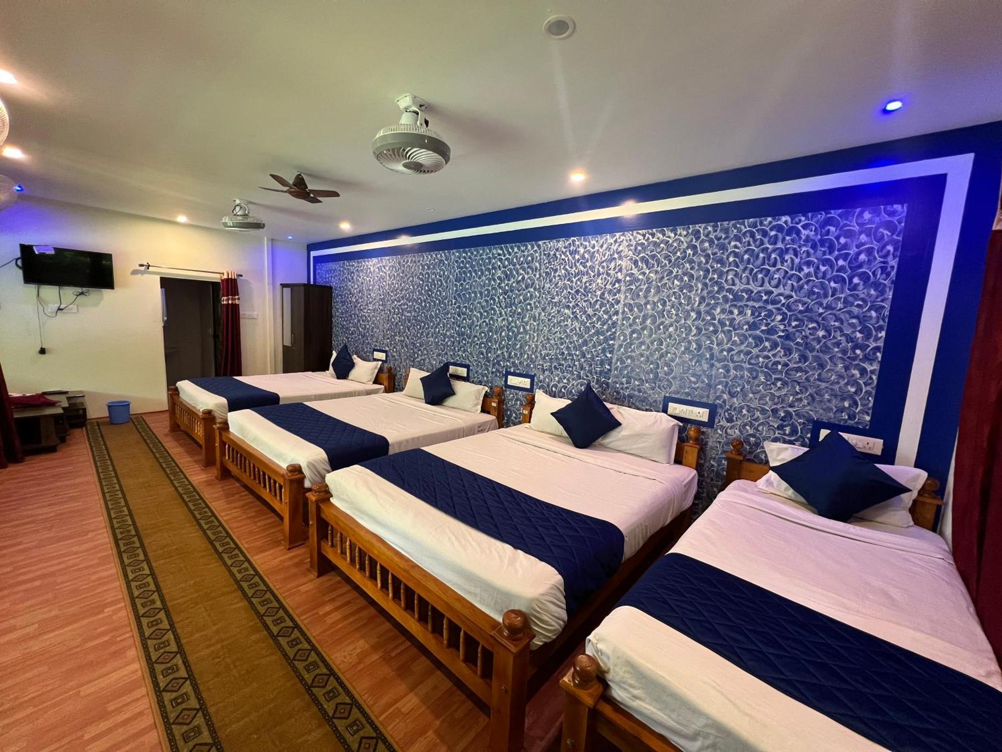 The Midway Jungle Resort Масинагуди Екстериор снимка